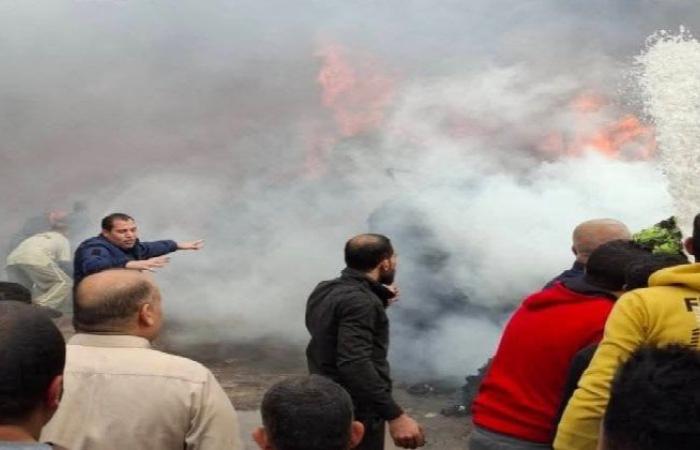 السيطرة على حريق هائل بمصنع قطن في قرية محلة حسن بالمحلة وإصابة 5 باختناق