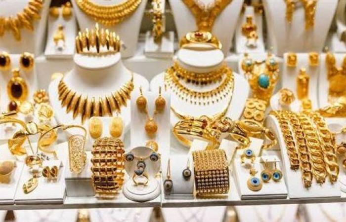 أسعار الذهب تواصل تراجعها في الأسواق اليوم الخميس 1-5-2025 بختام التعاملات