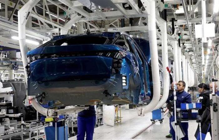 إنتاج المصانع الفرنسية يرتفع للمرة الأولى منذ نحو 3 سنوات في أبريل 2025