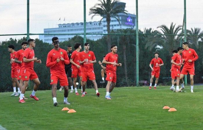 "الأشبال" يستعدون لتونس بالإسماعيلية