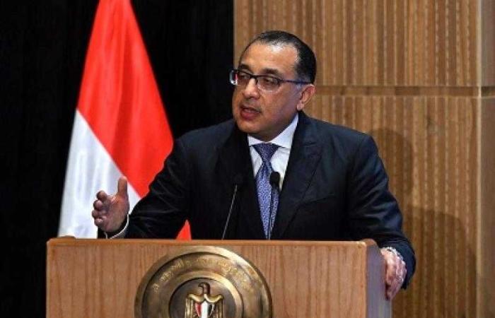 رئيس الوزراء يكرم على المصيلحي في احتفالية مرور 10 سنوات على انطلاق ”تكافل وكرامة”