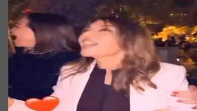 قبلات ورقص سميرة سعيد وإلهام شاهين في عيد ميلاد الـ "ديفا" (صور وفيديو)